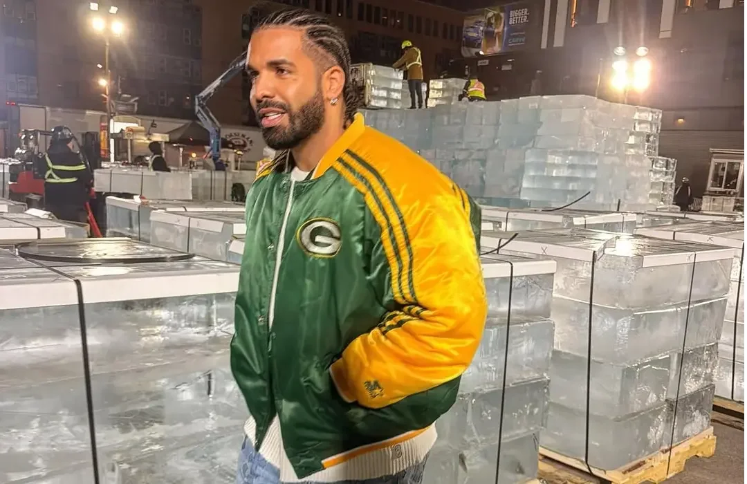 Drake revela la fecha de ‘Iceman’ escondiéndola dentro de un bloque de hielo en Toronto