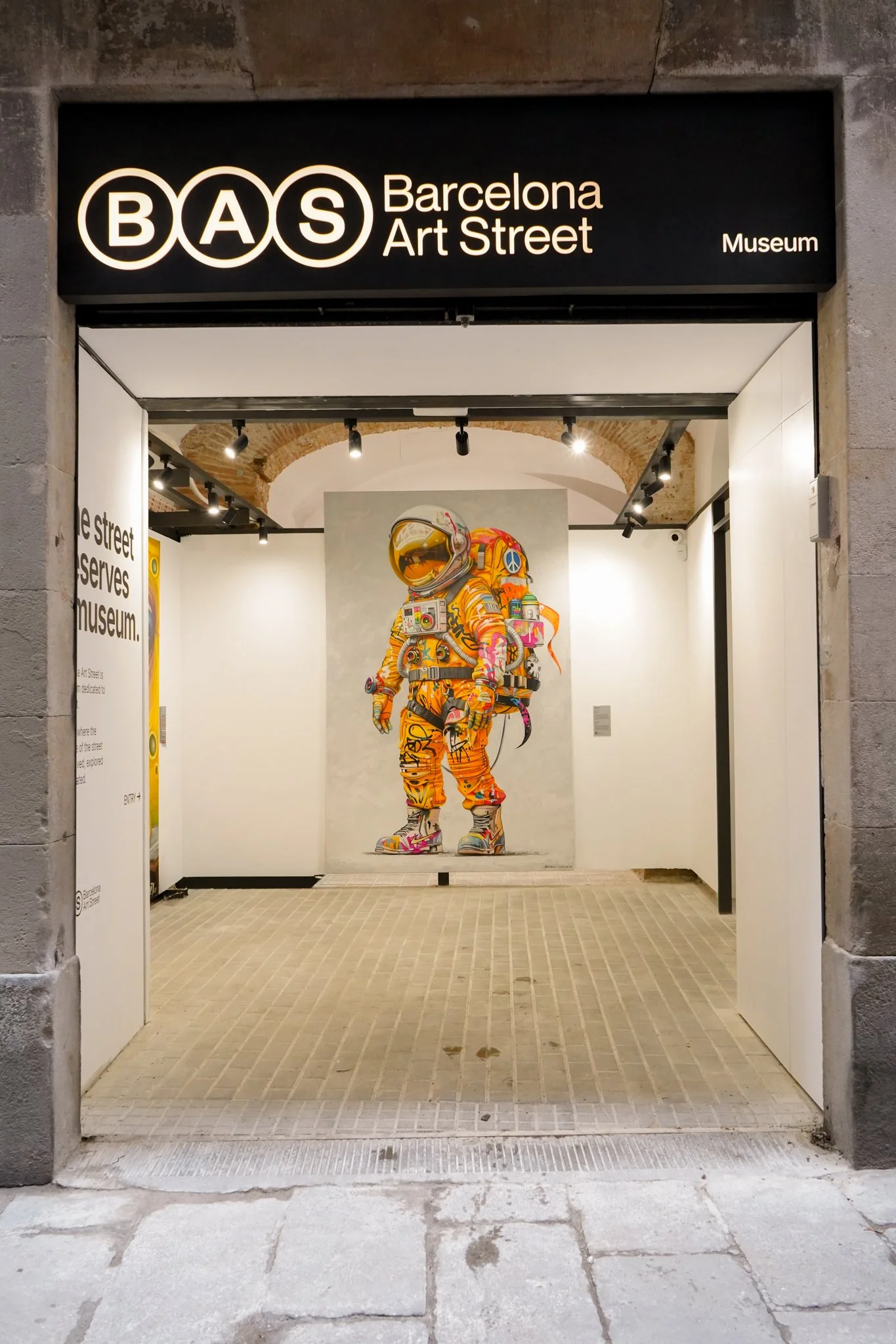 BARCELONA SUMA UN NUEVO ESPACIO PARA EL ARTE URBANO CON LA APERTURA DE ‘BAS MUSEUM’