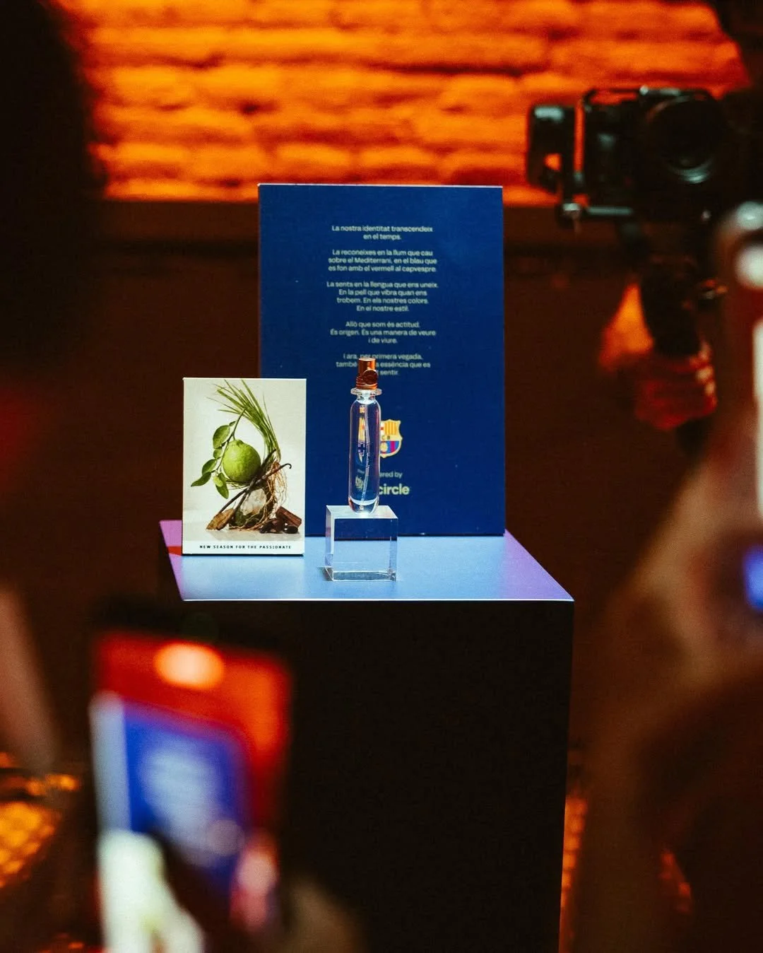 EL BARÇA LANZA SU PROPIO PERFUME CREADO CON INTELIGENCIA ARTIFICIAL Y SE PUEDE COMPRAR POR 60 EUROS