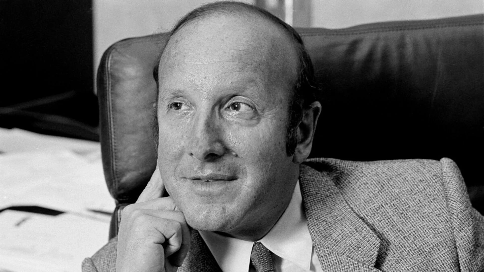 CLIVEDAVIS-TAGMA.jpg