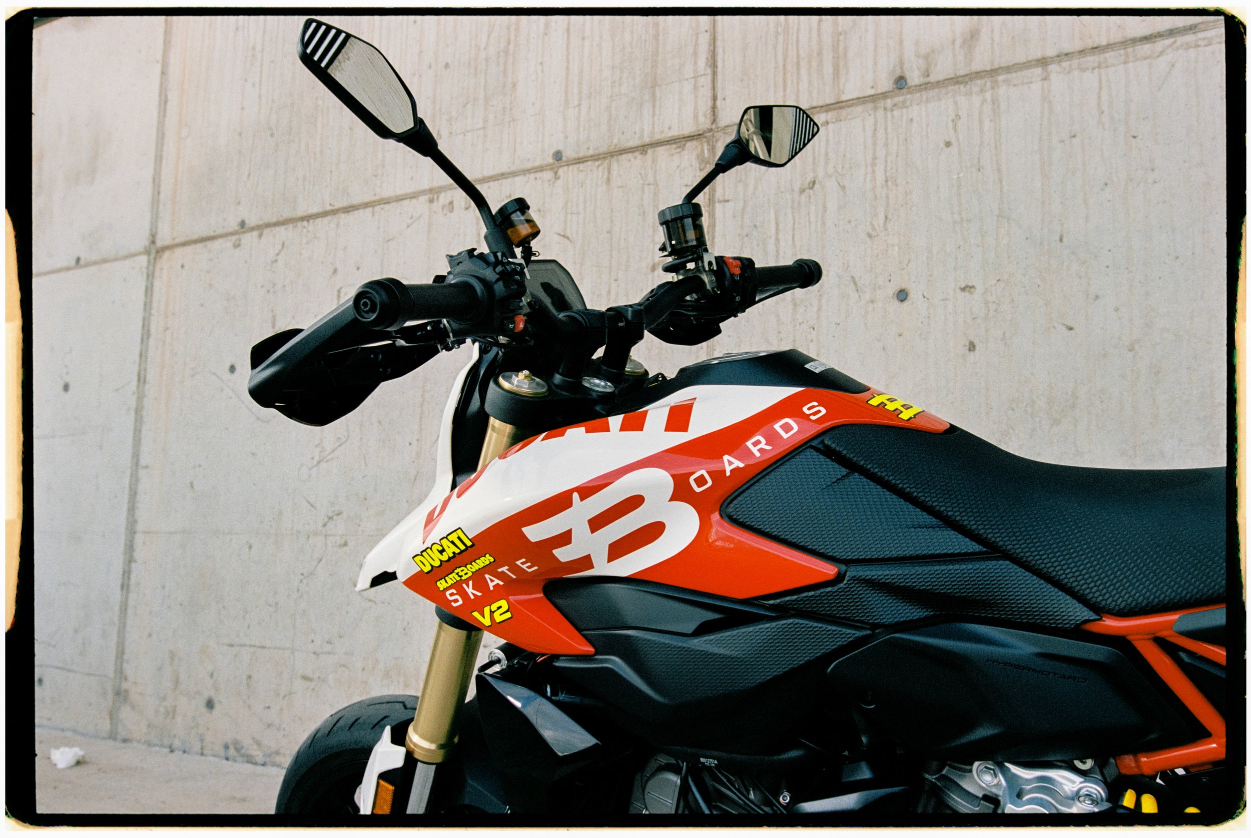 Bogart_x_Ducati-4.jpg
