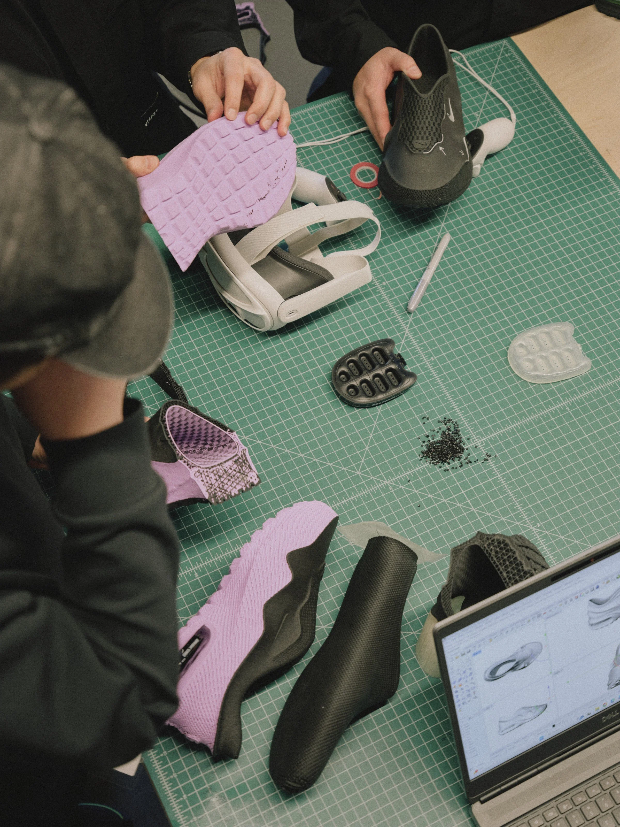LO NUEVO DE NIKE, NO LLEVA COSTURAS Y MIRA AL FUTURO