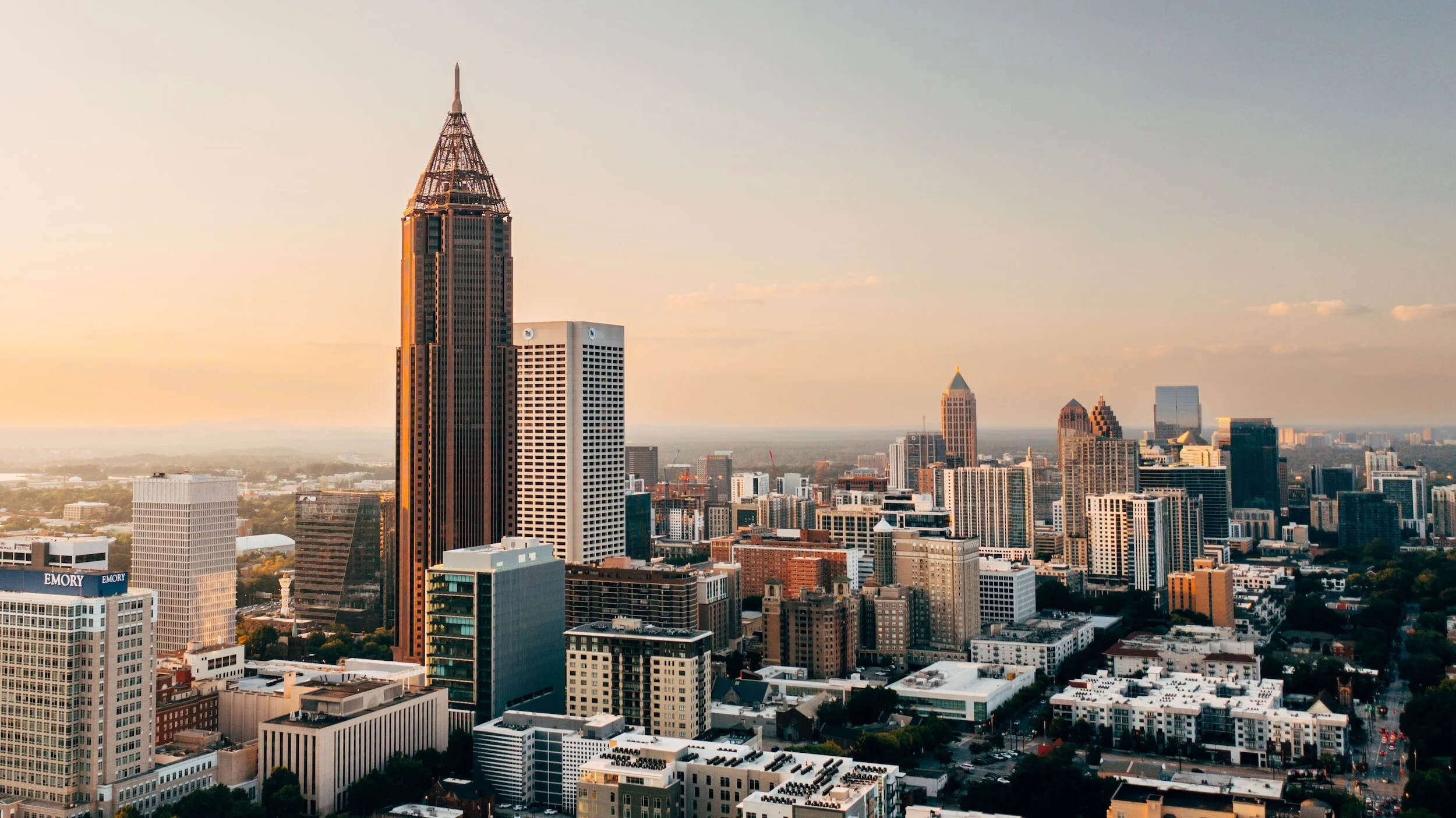 Attracting Top Atlanta Professionals: A Guide for Small Business Owners in Metro Atlanta