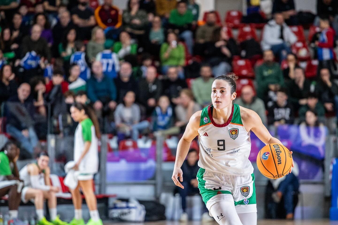 🏀 Oxygen Roma Basket - Dinamo Banco di Sardegna Sassari 🏀
@legabasketfemminile A1 2023/2024 - 16&deg; giornata
@oxygenromabasket @dinamo_sassari 
@basketinside 
Tutta la gallery nel link in bio!
&bull;
&bull;
&bull;
&bull;
#basketballphotography #b