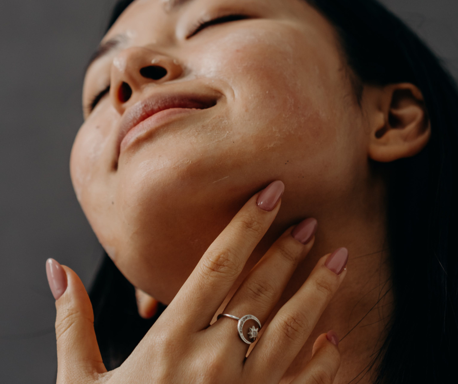 The 3 Biggest Benefits of Holistic Facials (Beyond Glowing Skin)