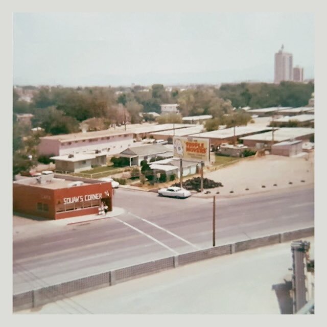 📑Some backstory on the history of our building provided by everybody&rsquo;s favorite Vegas historian, the very thorough @vintage_las_vegas - 

Slide #1 - &ldquo;Here&rsquo;s the oldest photo I&rsquo;ve found of the place, when it was called Squaw&r