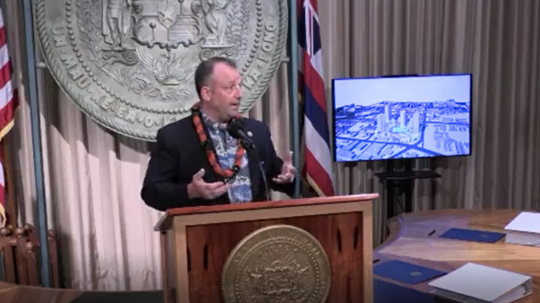 HNN: Green signs bills to bolster teacher housing, re-tool graduation requirements