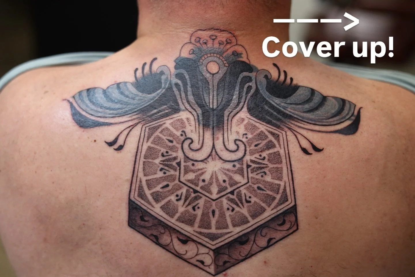 I love doing cover ups and I got to do patterns!! Living the dream tattooing with y&rsquo;all!! Thank you so much everyone that has gotten tattooed by me! 

#dallastattoos #coveruptattoos #dallastattoocoverups #patterns