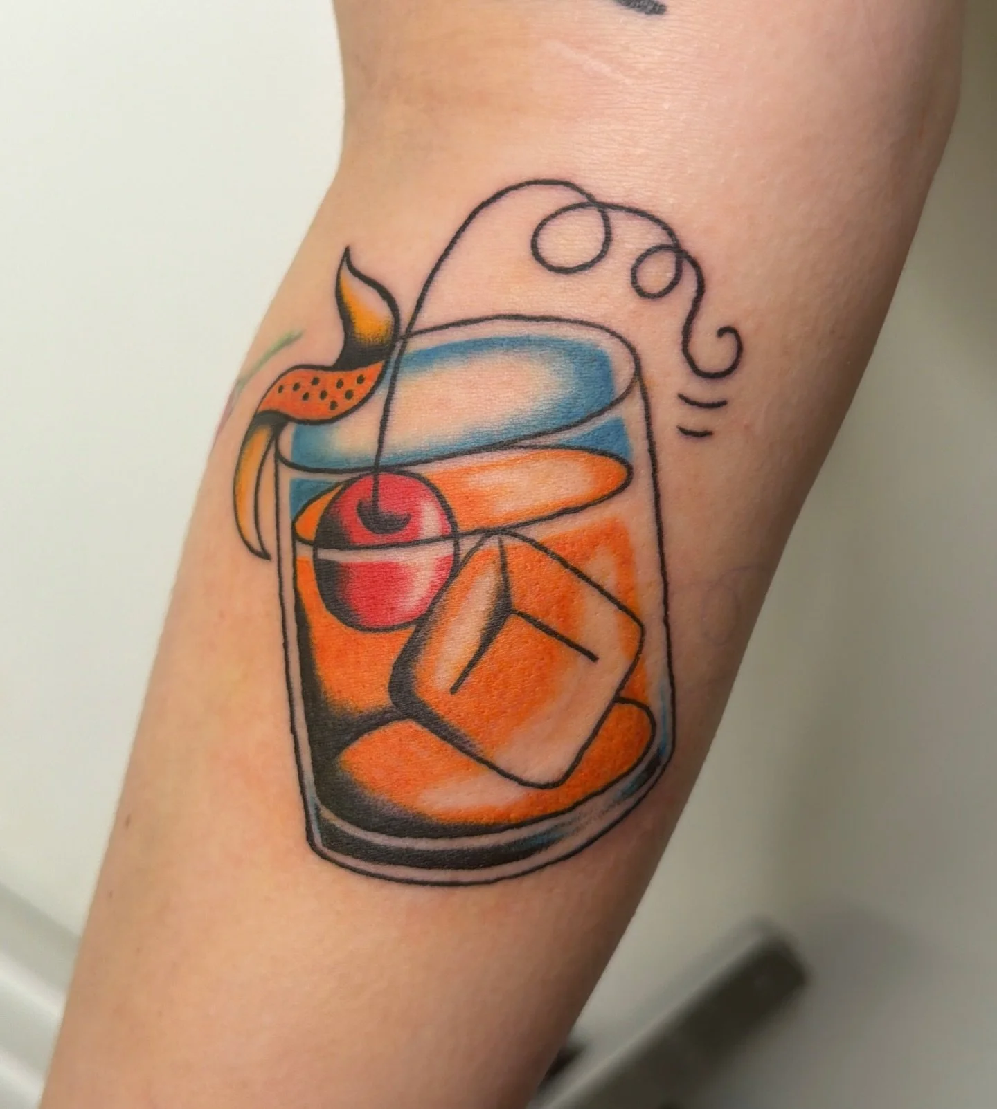 Nothing like a good old fashioned🍊🥃

#chicagotattoos #chicagotattooartist #chicagotattoo #chicagoamericantraditional #chicagoartist