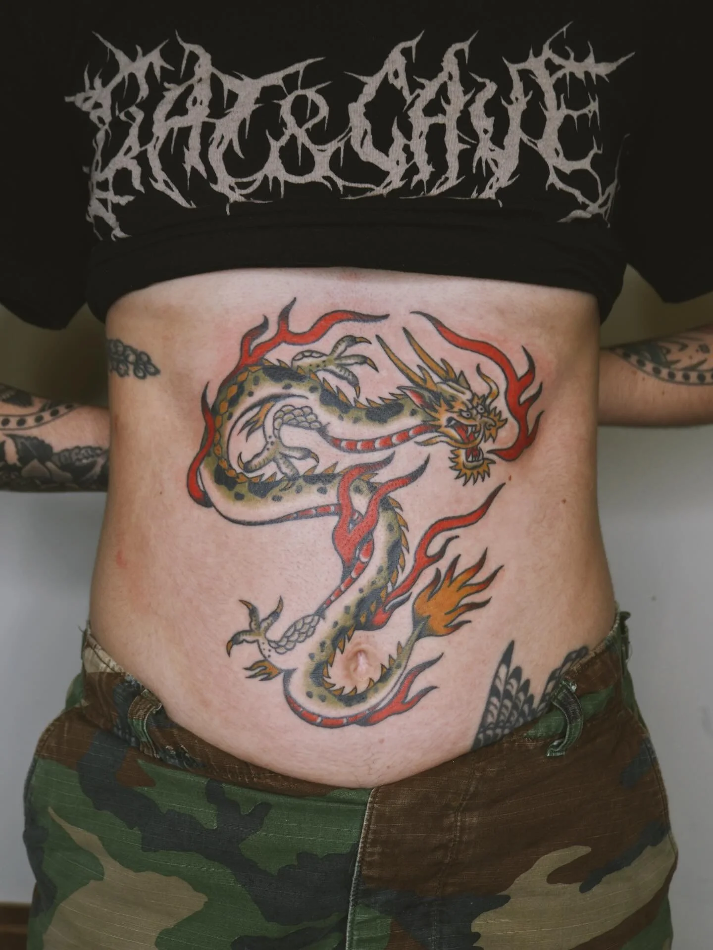 Dragon for @geminoidemma 🐉❤️
#dfwtattooartist #dallastattooartist #femaletattooartist #dragontattoo