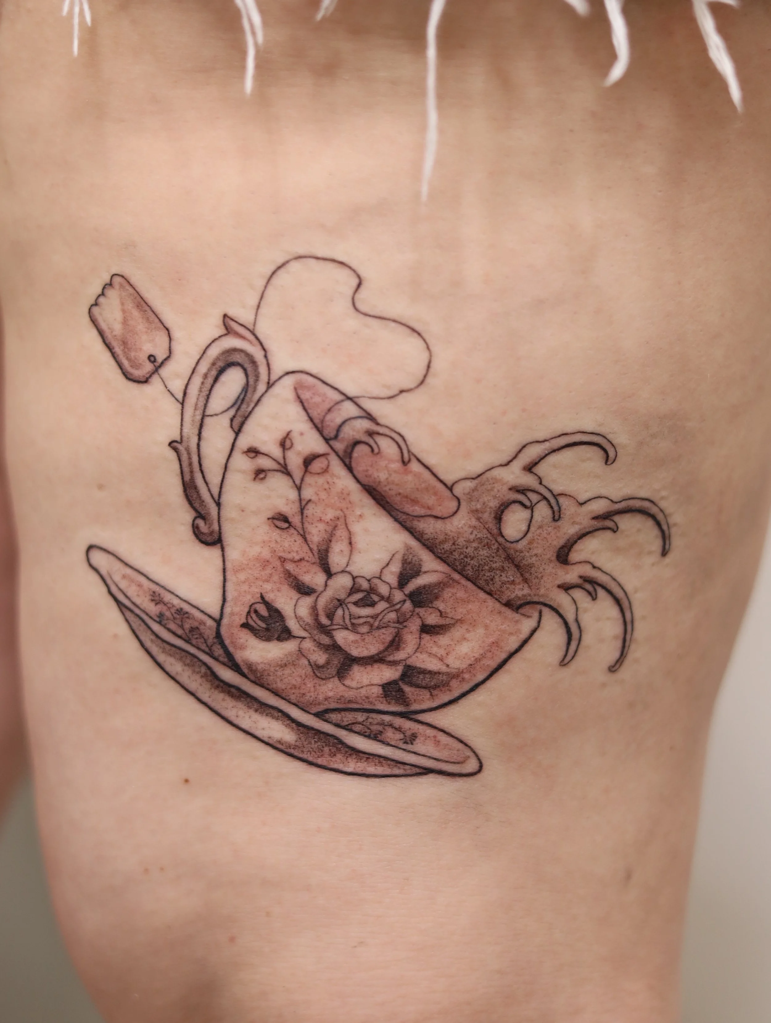 No point of crying over spilled tea! Just make yourself a new one!

#dallastattoos #dallastattooartist #dfwtattoos #teaparty☕️