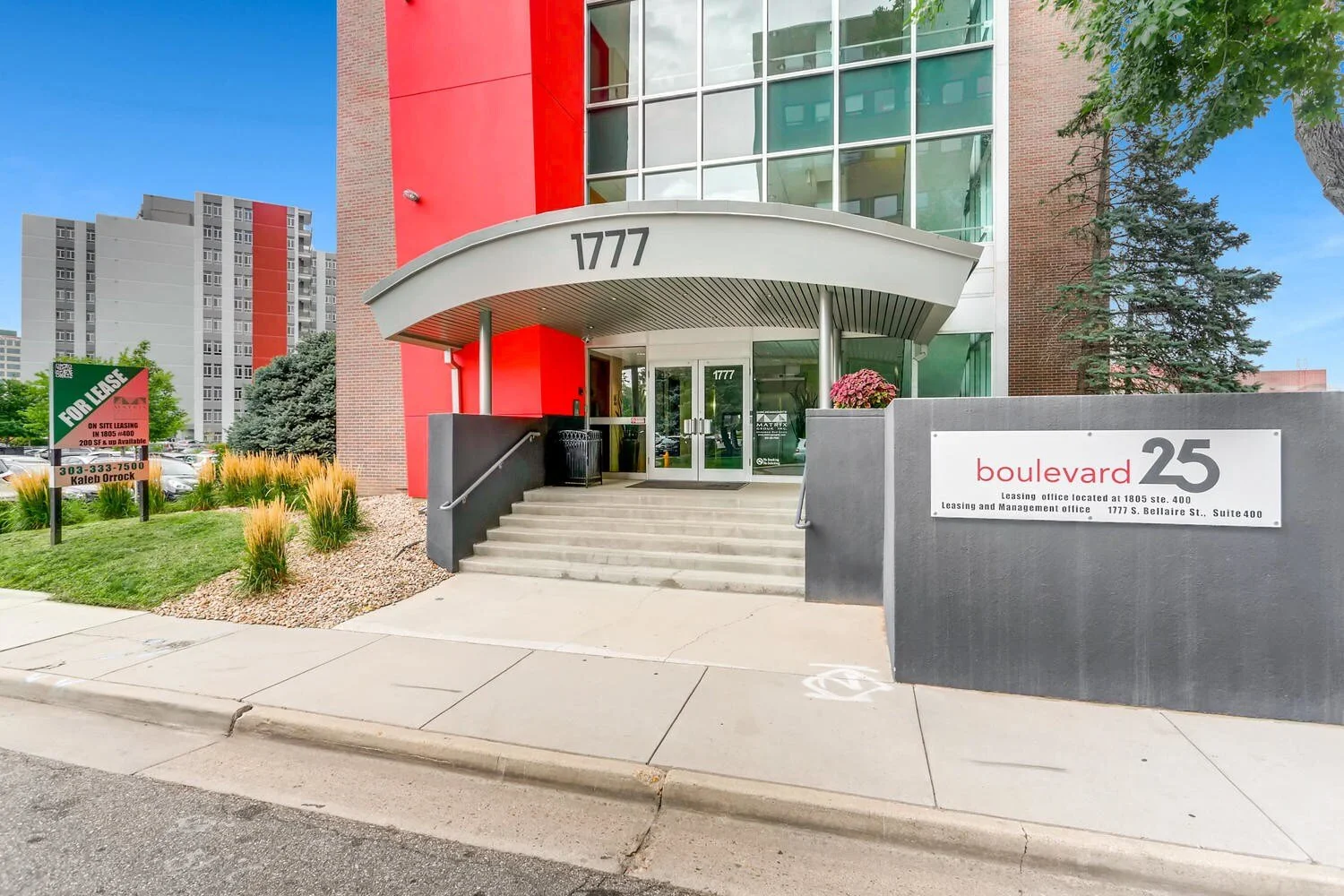 fh-construction-group-tenant-lease-office-1777-bellaire-denver-exterior-entry.jpg