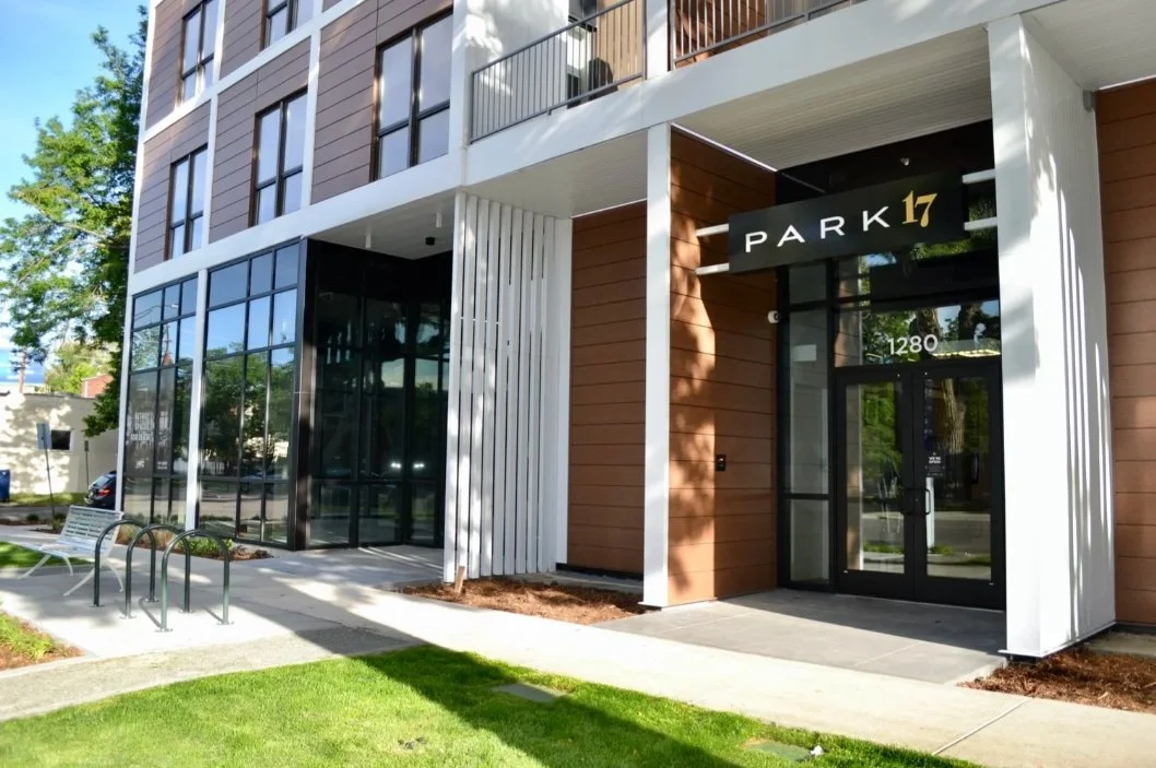 park-17-apartments-multifamily-retail-east-17th-denver-exterior-entry.jpg