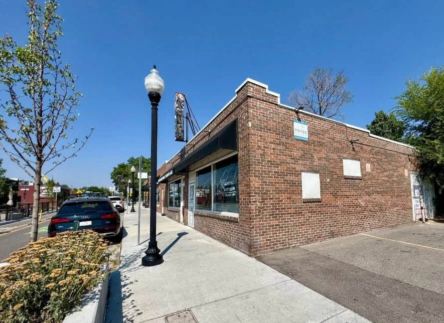 v1-5219-west-25th-avenue-edgewater-exterior-2.jpg