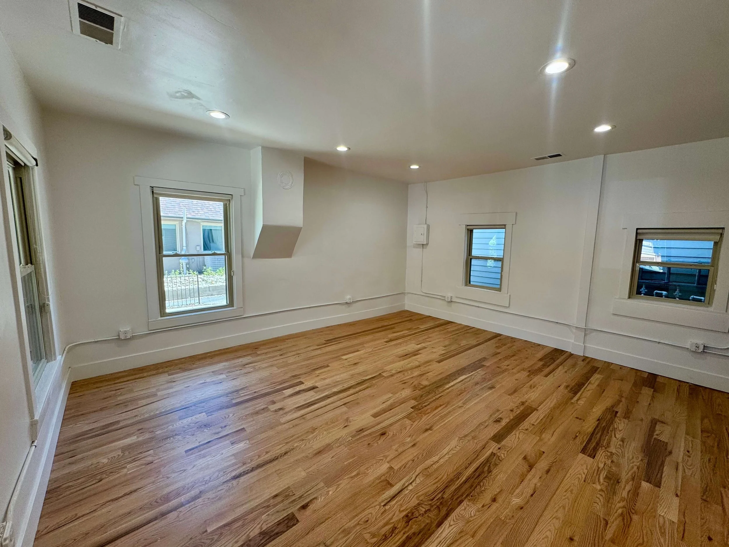Suite 2 Interior