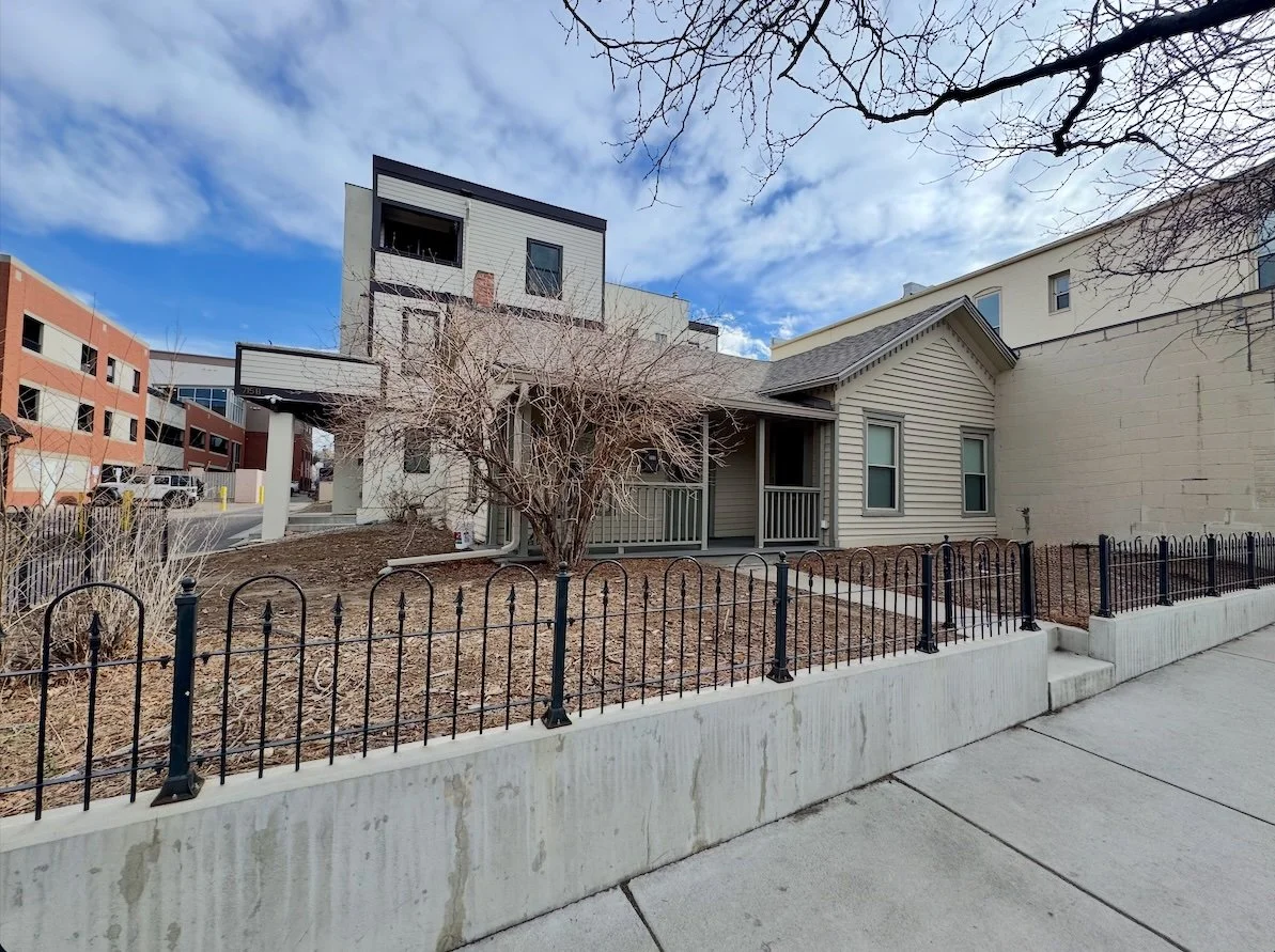 717-12th-street-golden-colorado-retail-office-exterior-lease-yard.jpg