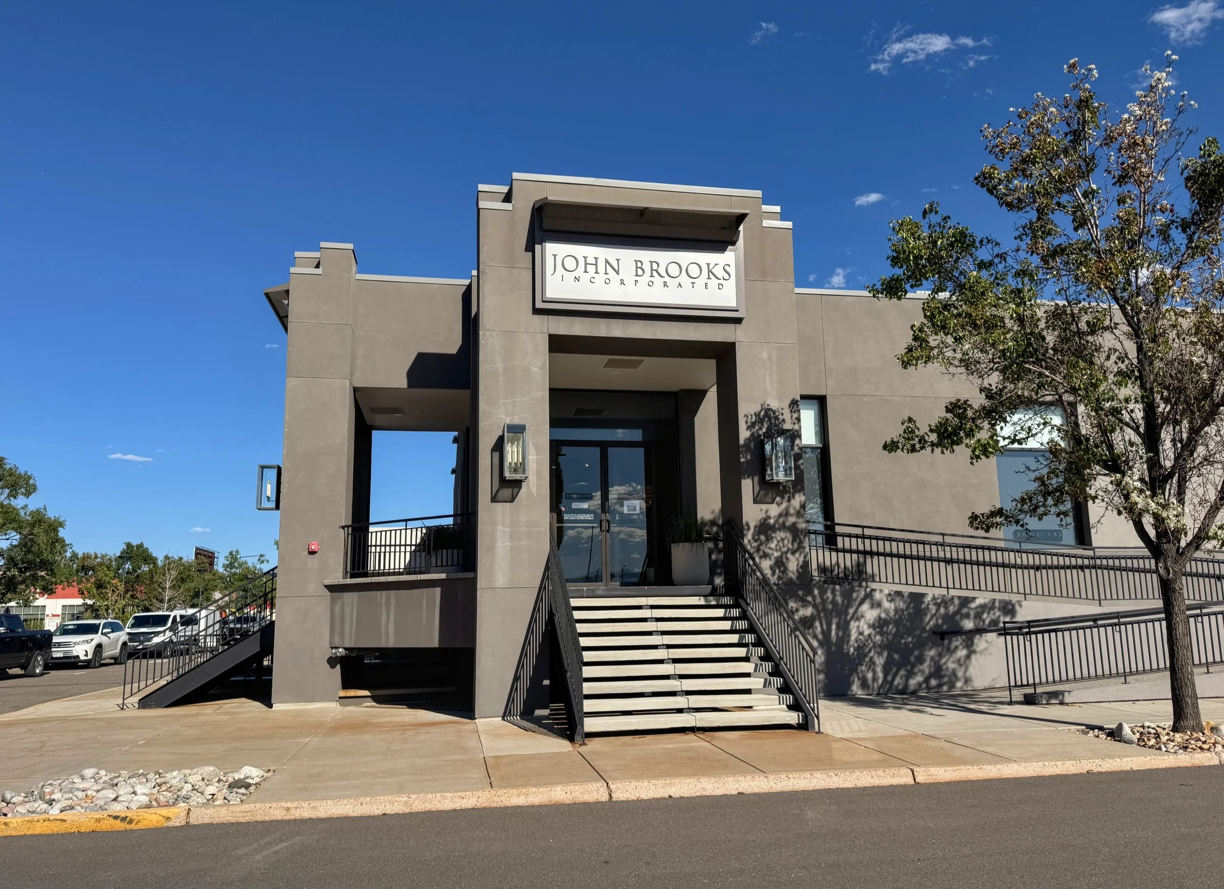 601-s-broadway-suite-l-denver-design-district-exterior-2.jpg