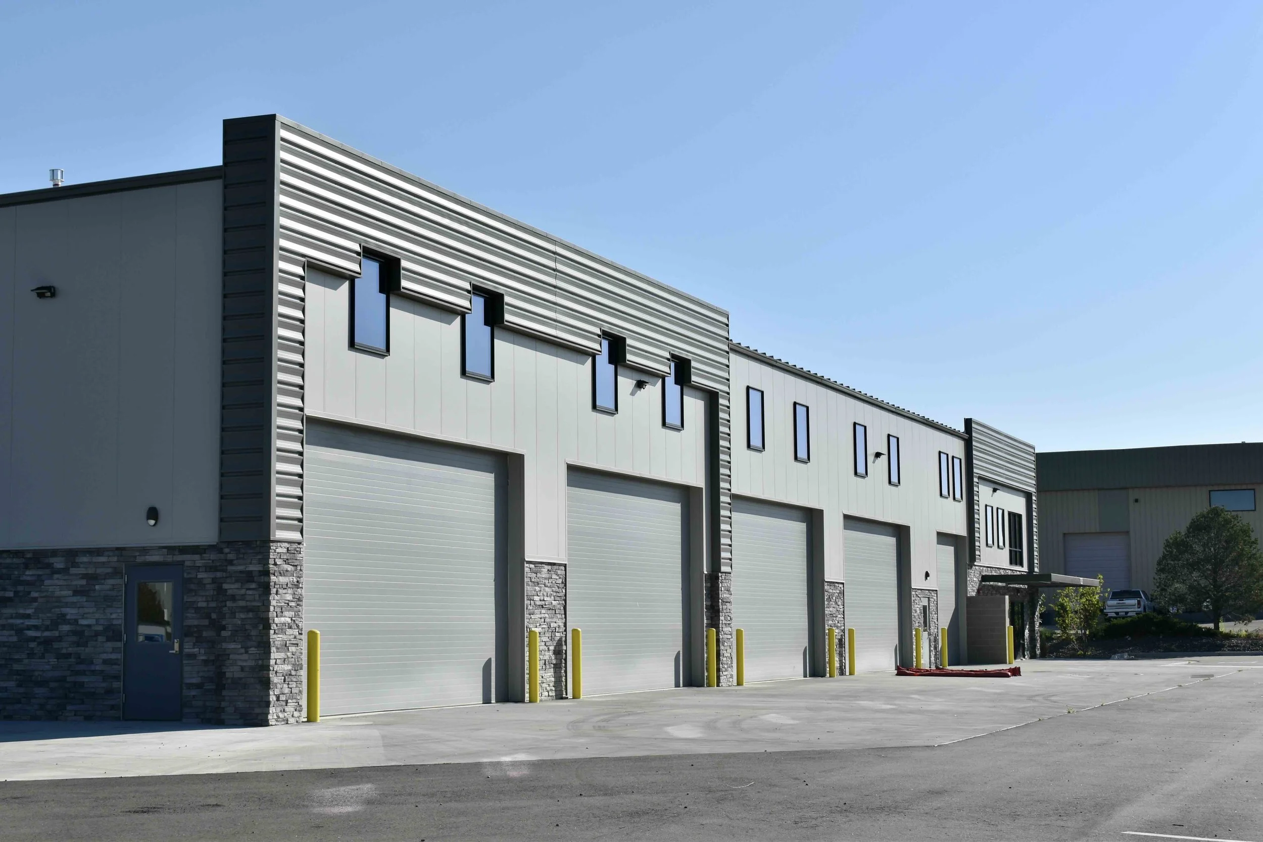 7103-s-dillon-court-dove-valley-englewood-colorado-indiustrial-warehouse-exterior.jpeg