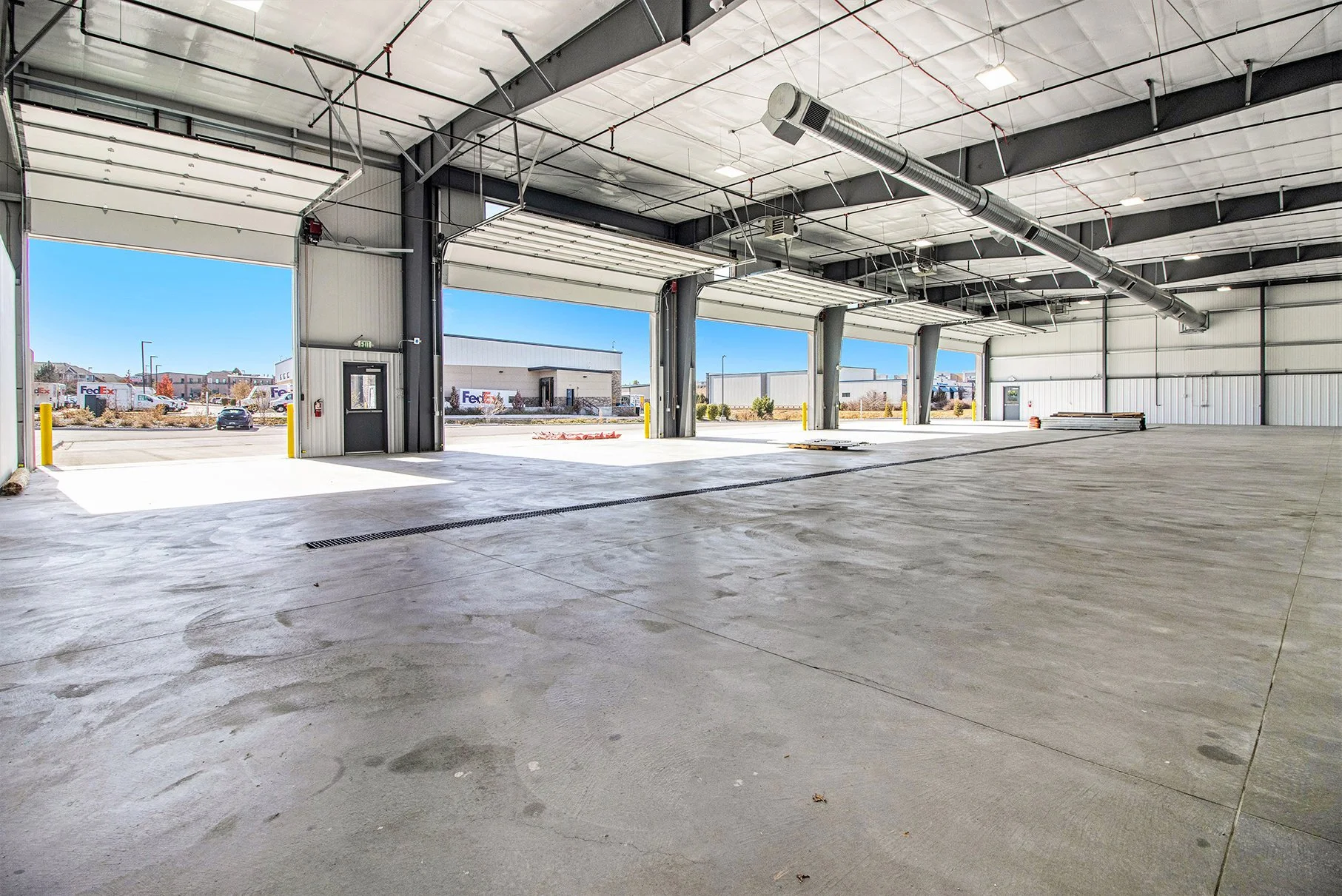7103-s-dillon-court-dove-valley-englewood-colorado-indiustrial-warehouse-interior-1.jpg