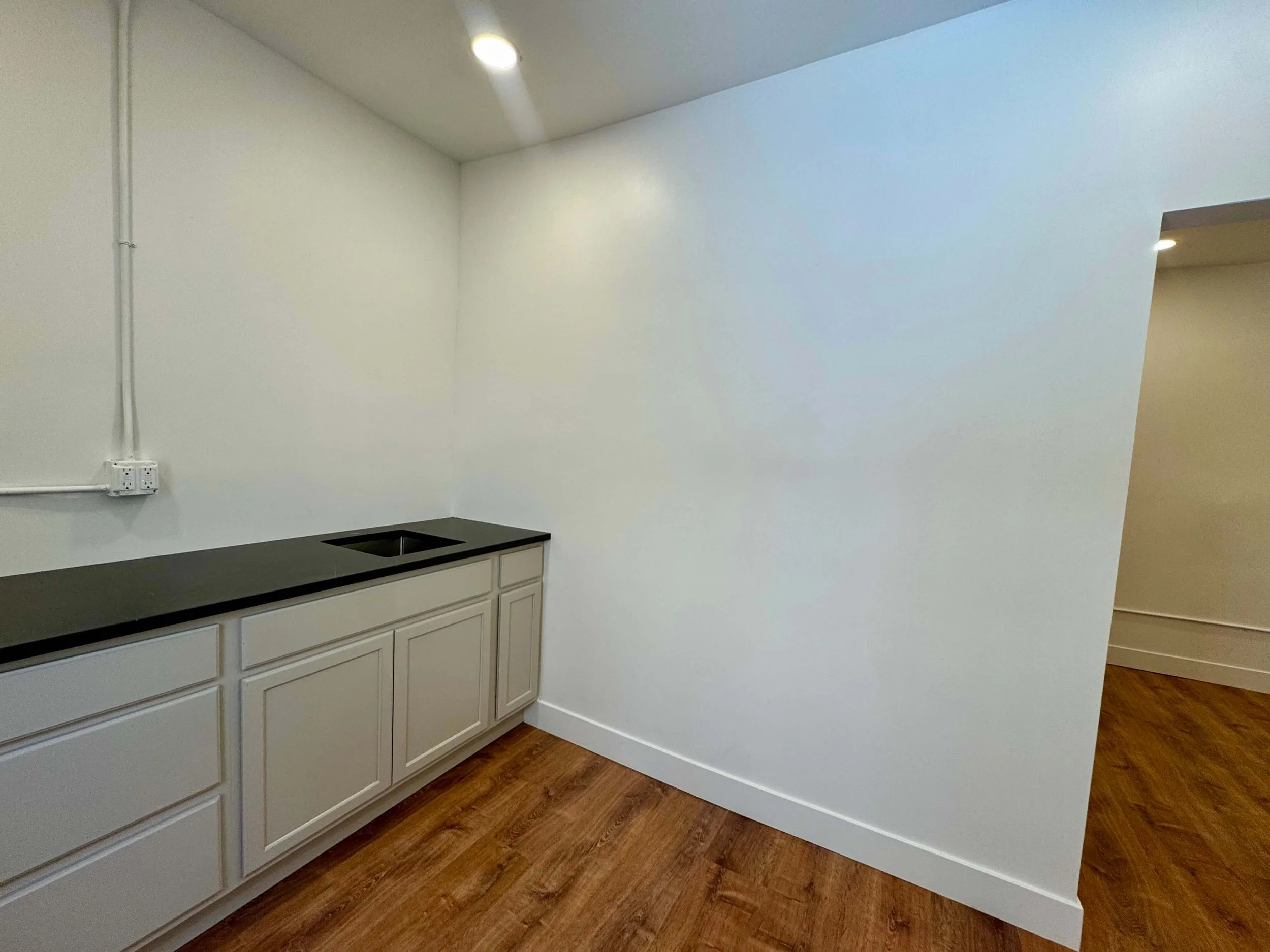 Suite 3 Interior