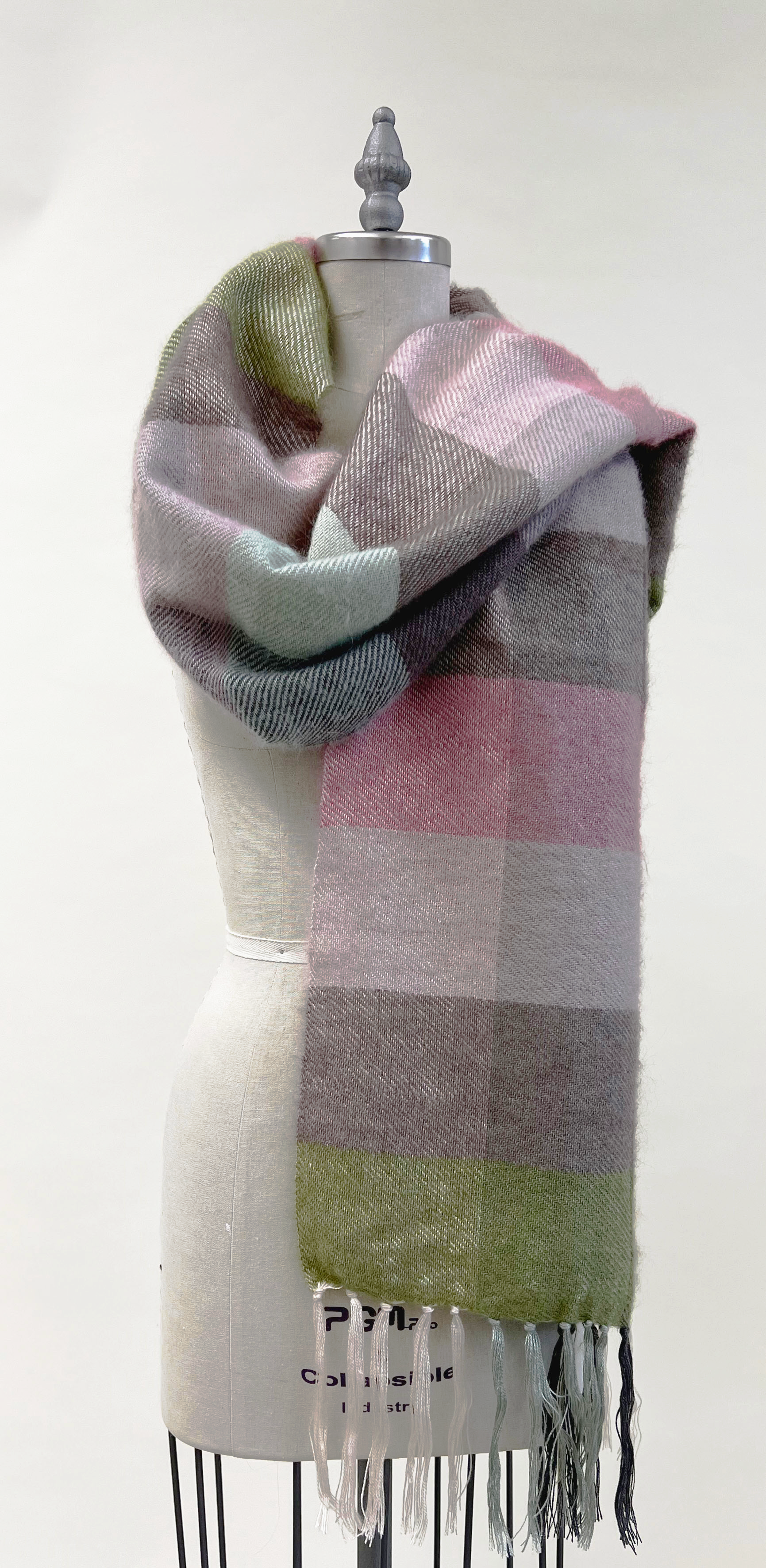 Scarf2Front.png