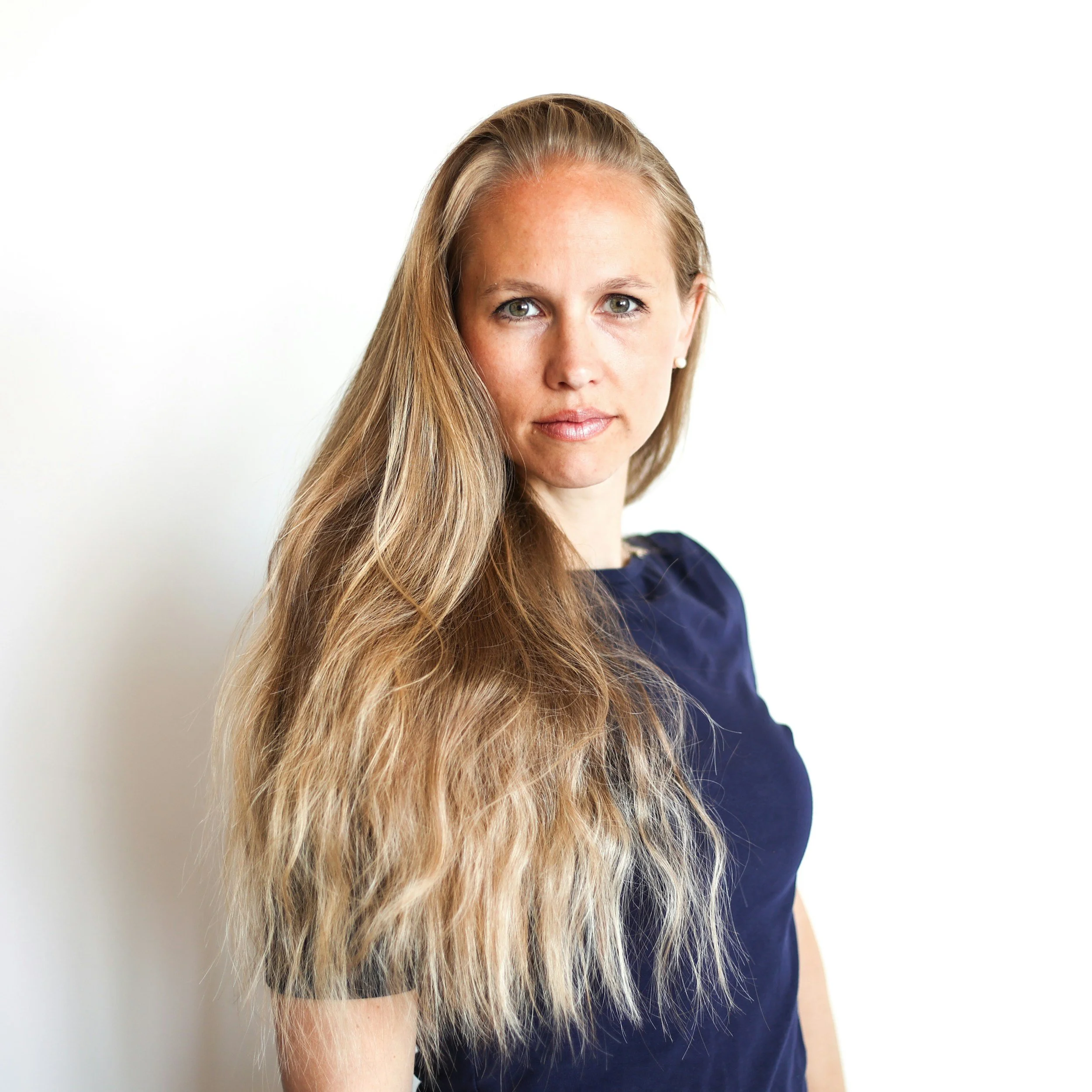 Balayage vs Highlights: Which Hair Colour Is Right for You?