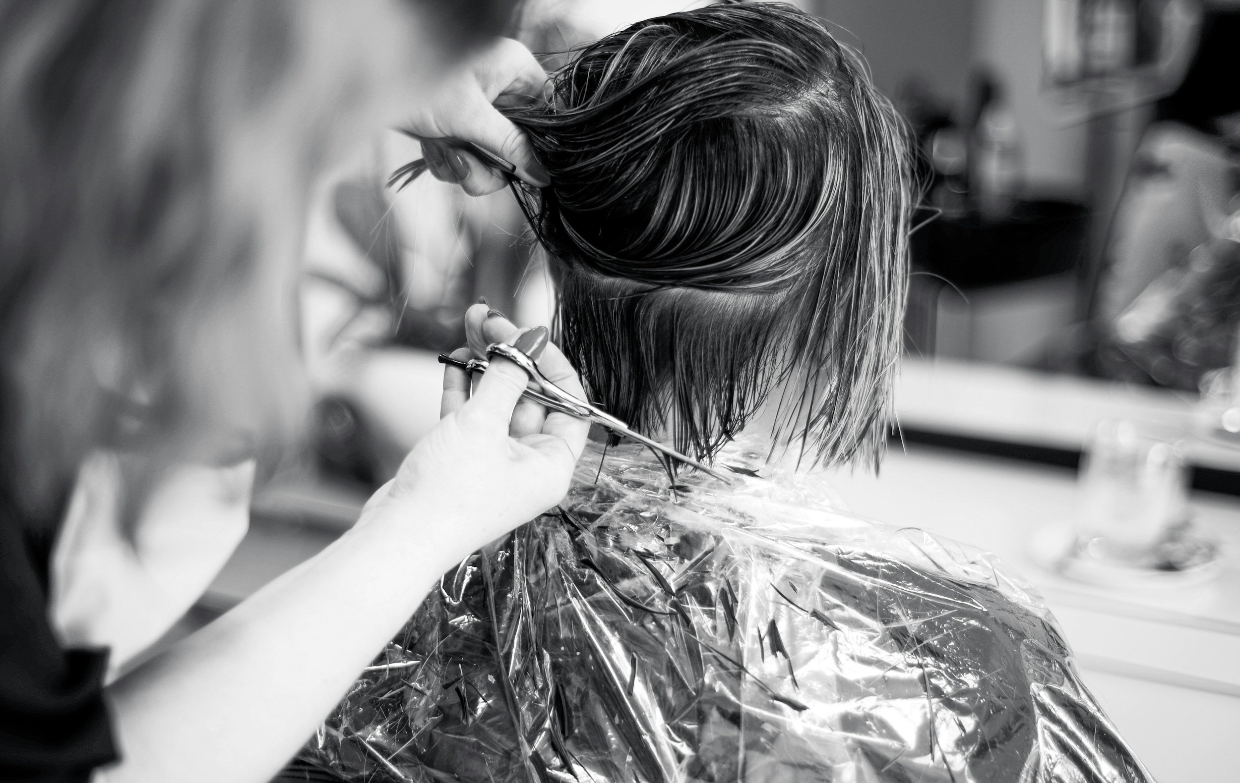 What Makes a Women’s Haircut Look Expensive?