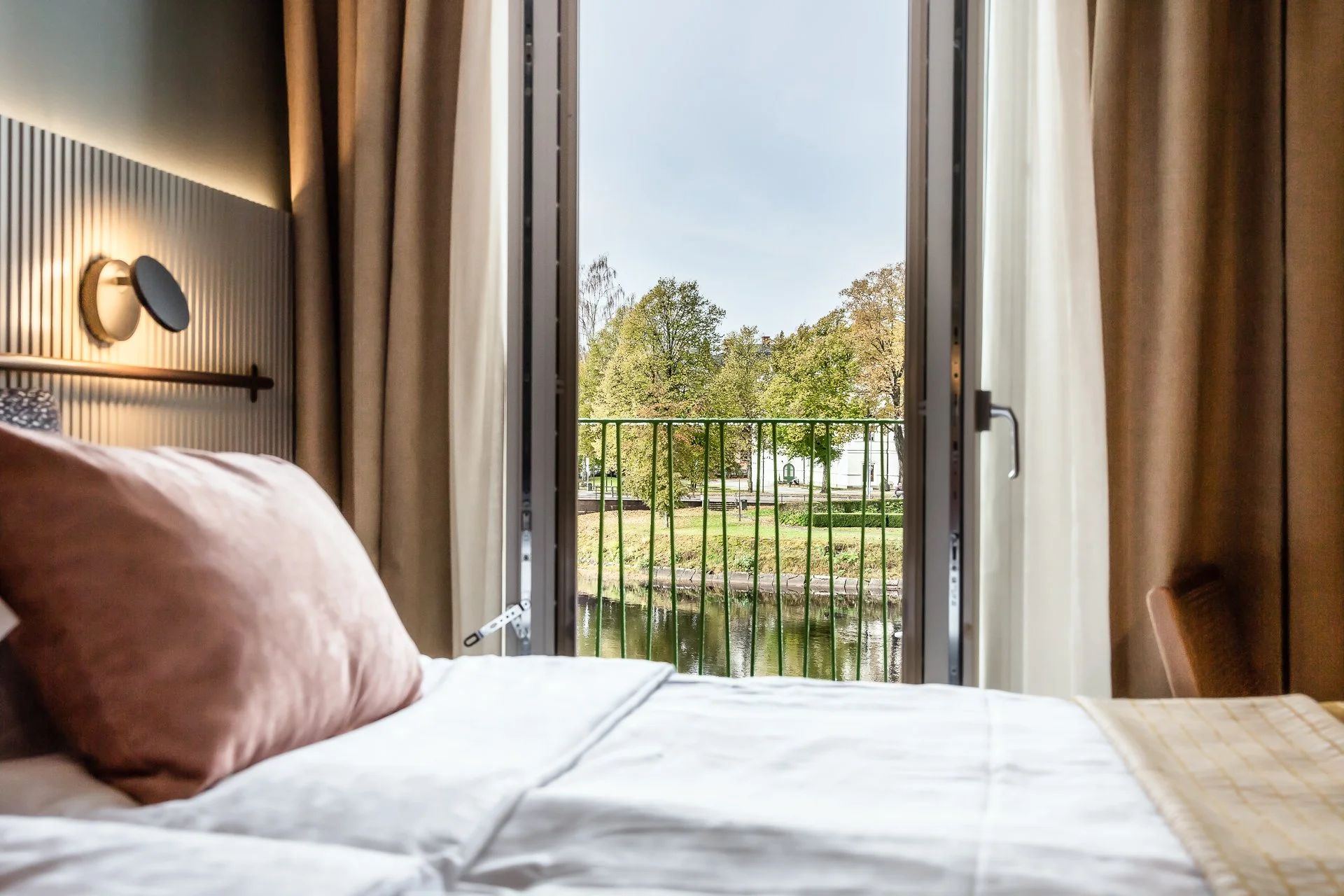 EliteHotels4.jpg