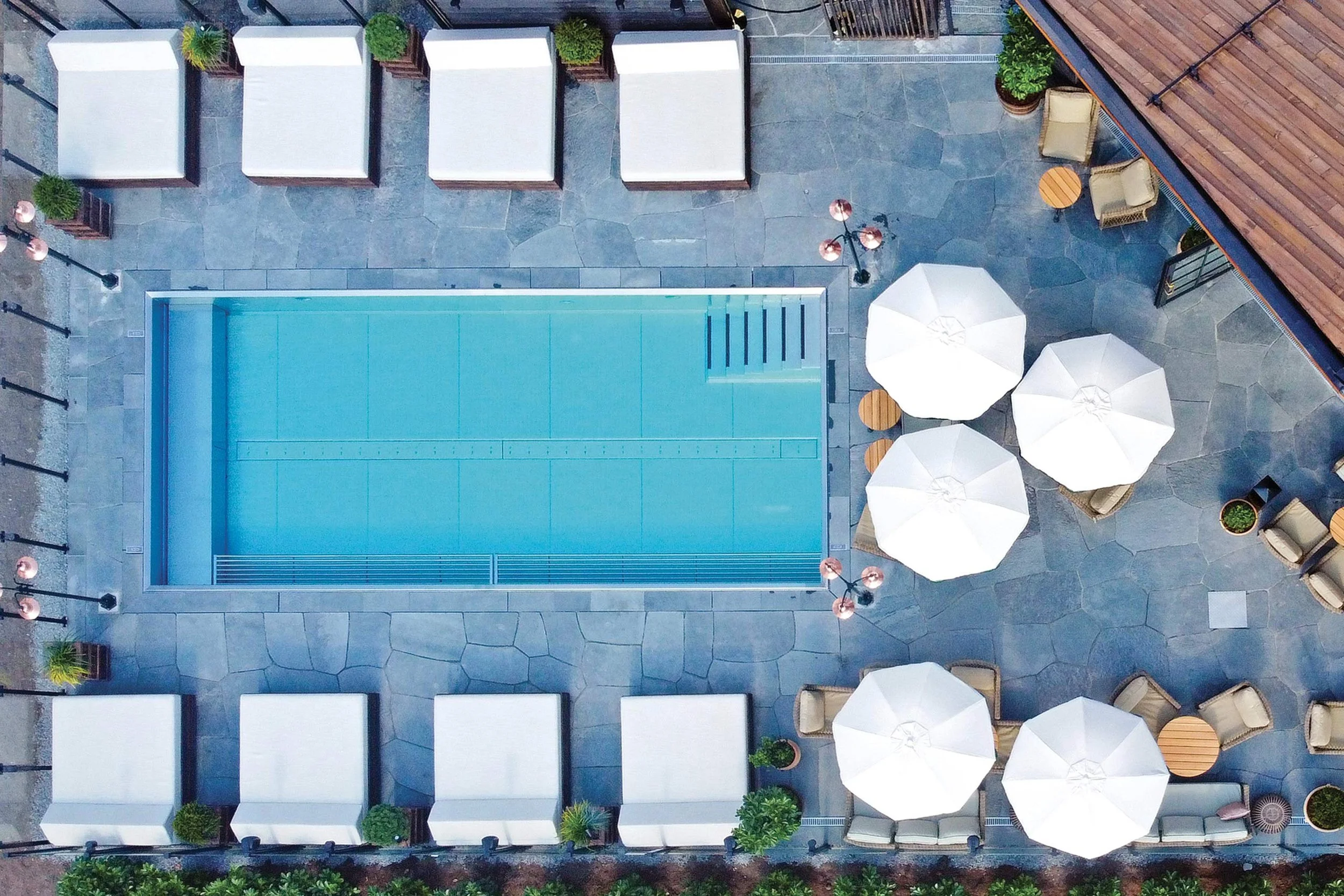 Fyri-pool-club-exterior-web.jpg