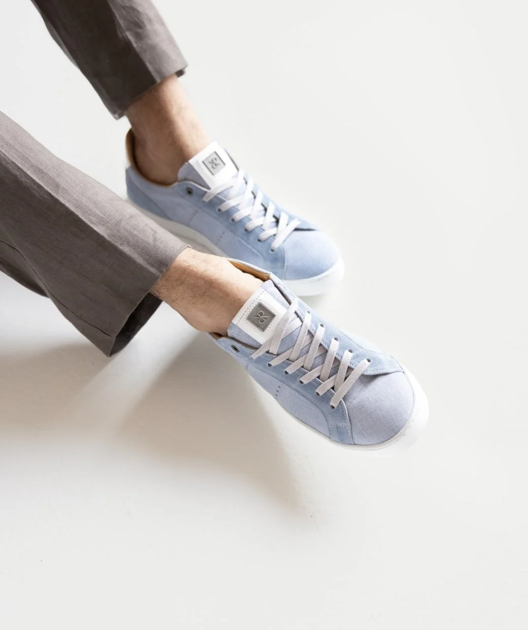 09_RUBIROSA_SS23-New-menu_Desktop_Men-Stories_ODILE-Jeans.jpg