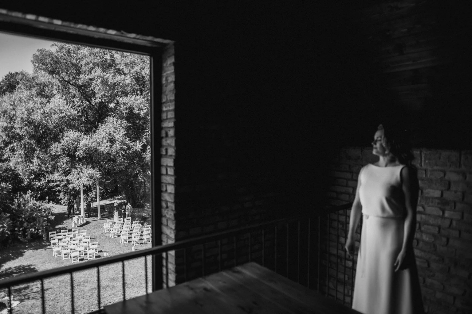 svatba-mlyn-na-dobry-vode-praha-wedding-prague-photographer-fotograf-2022-venkonvi12.jpg