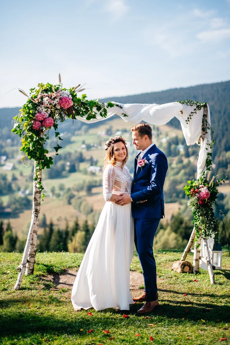 svatba-spindl-wedding-nahorach-hory-krkonose-spindleruvmlyn-horalka-priroda-hory-v-lese-094.jpg
