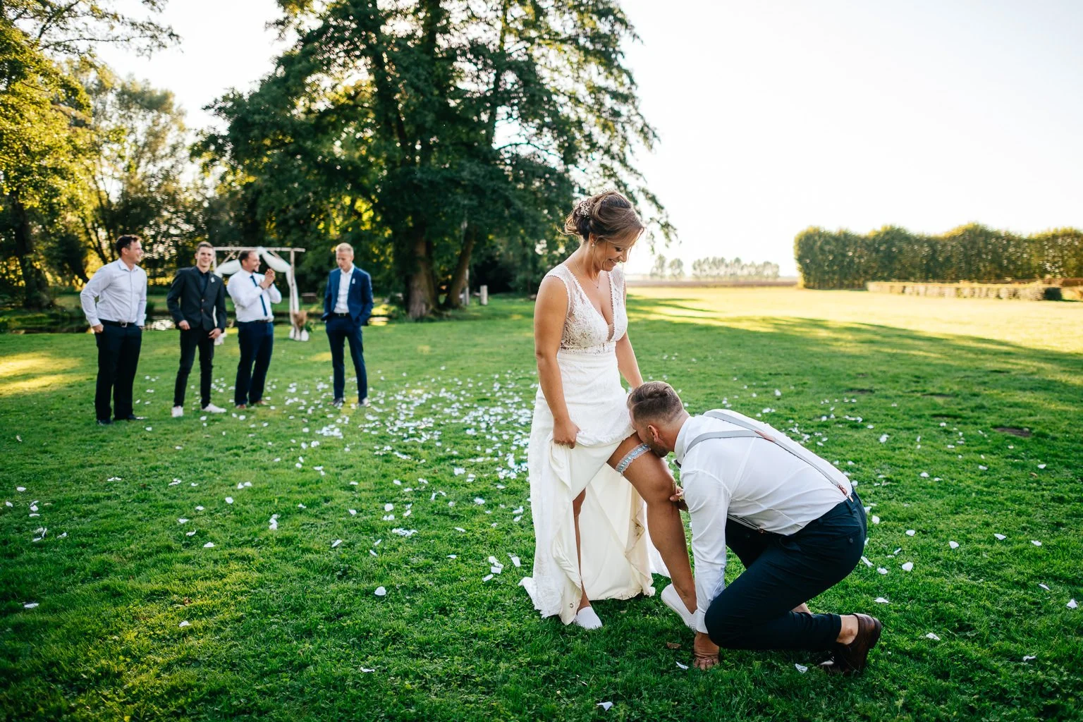dvur-gigant-svatba-zaluzi-fotograf-wedding-patrikhacha-photographer-098.jpg