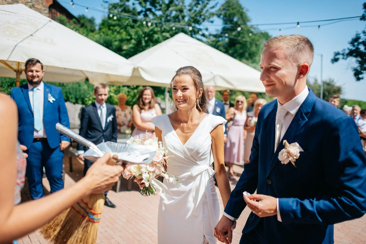 statek-vsetice-svatba-letni-boho-wedding-love-prague-fotograf-patrickhacha-202272.jpg