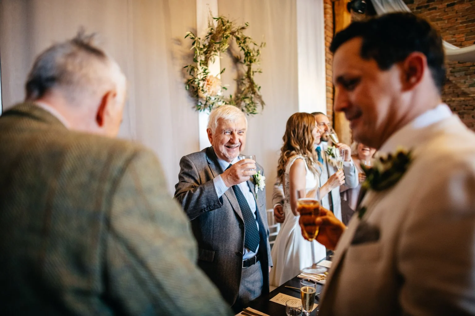 dvur-hoffmeister-svatba-fotograf-wedding-prague-photographer-summer-vibe-patrickhacha-srpen-2020-boho-54.jpg