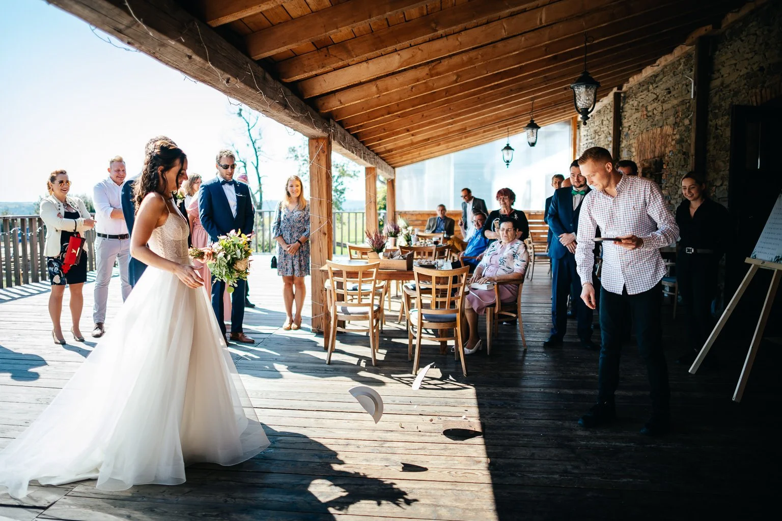 Frantiskuv-dvur-svatba-farma-klokocov-fotograf-wedding-patrikhacha-photographer-055.jpg