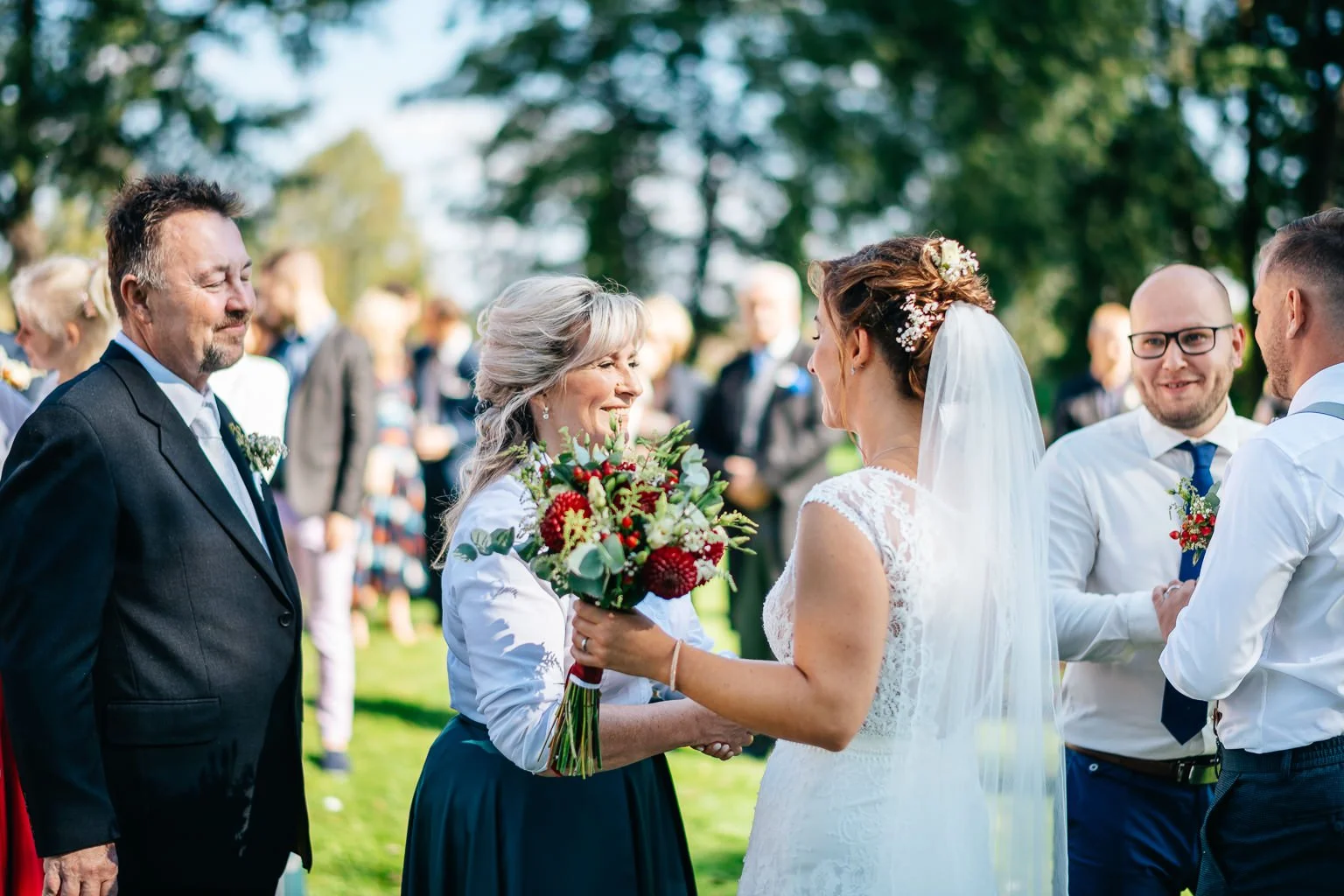 dvur-gigant-svatba-zaluzi-fotograf-wedding-patrikhacha-photographer-036.jpg