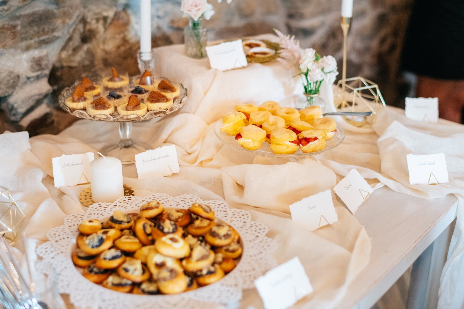 statek-vsetice-svatba-letni-boho-wedding-love-prague-fotograf-patrickhacha-202279.jpg