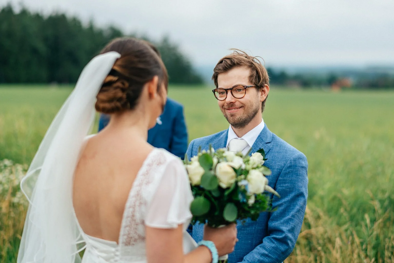 svatba-pribram-priroda-mlyn-kamenice-2022-fotograf-patrickhacha8.jpg