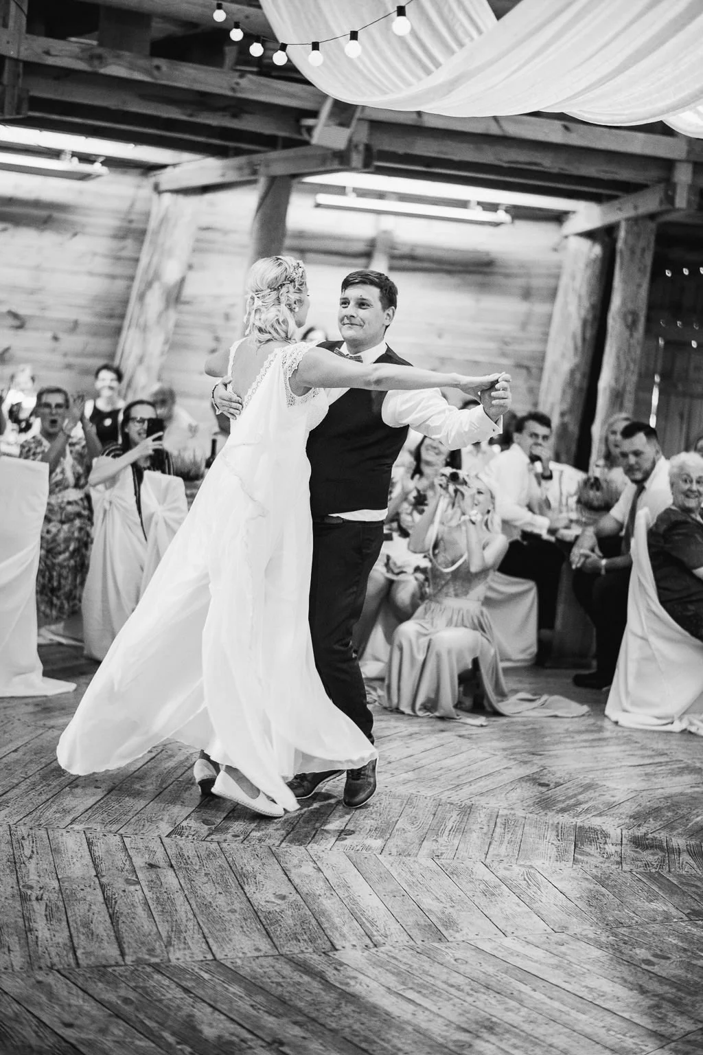 Vigvam-svatba-fotograf-nemcice-wedding-patrikhacha-photographer-110.jpg