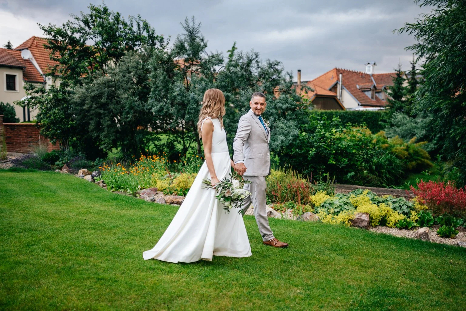 dvur-hoffmeister-svatba-fotograf-wedding-prague-photographer-summer-vibe-patrickhacha-srpen-2020-boho-63.jpg