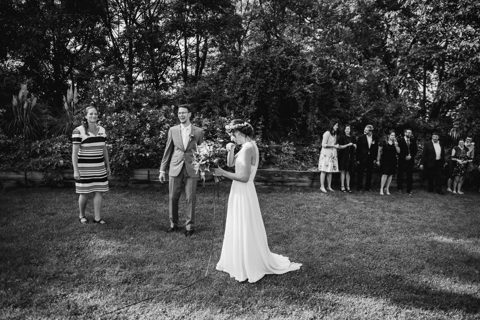 svatba-praha-stodola-holyne-2022-fotograf-patrickhacha-prague-wedding84.jpg