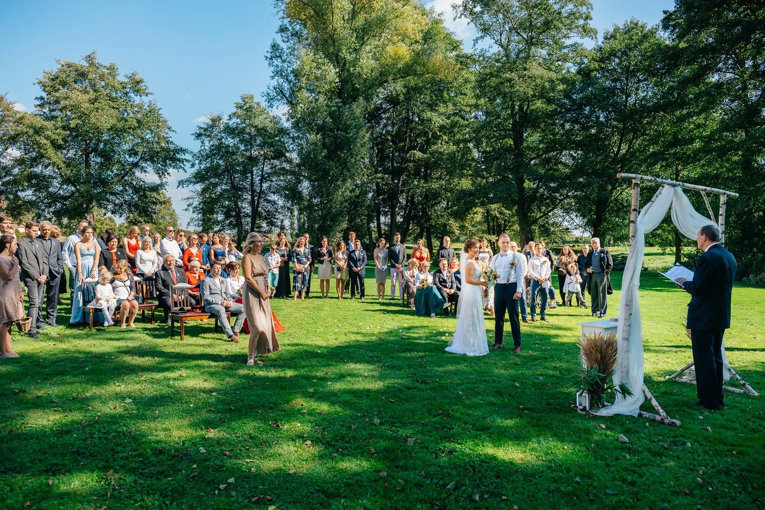 dvur-gigant-svatba-zaluzi-fotograf-wedding-patrikhacha-photographer-029.jpg