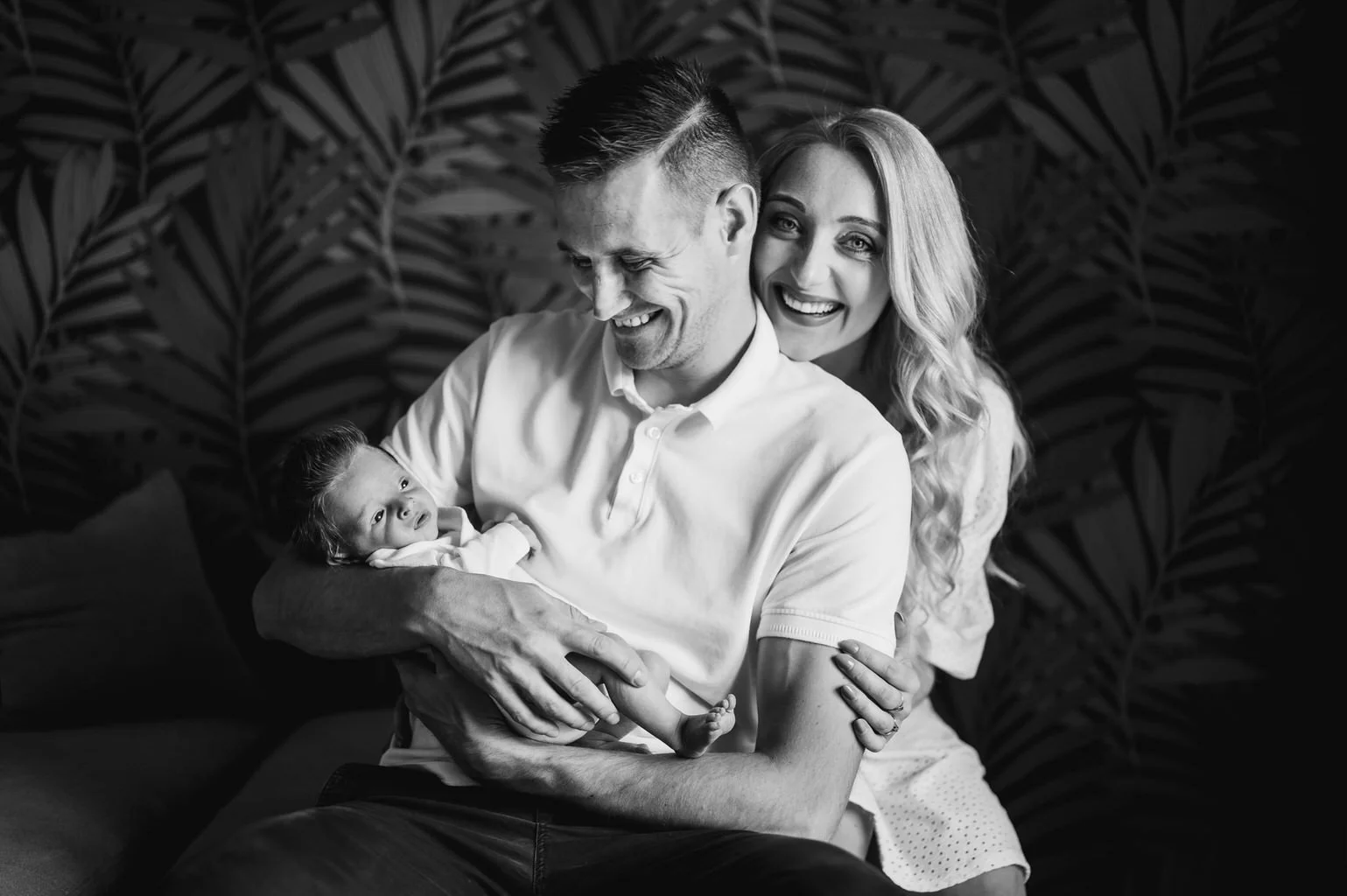 rodinne-foceni-prague-family-patrickhacha-2022-newborn-boy-kluk-rodina-patrickhacha9.jpg