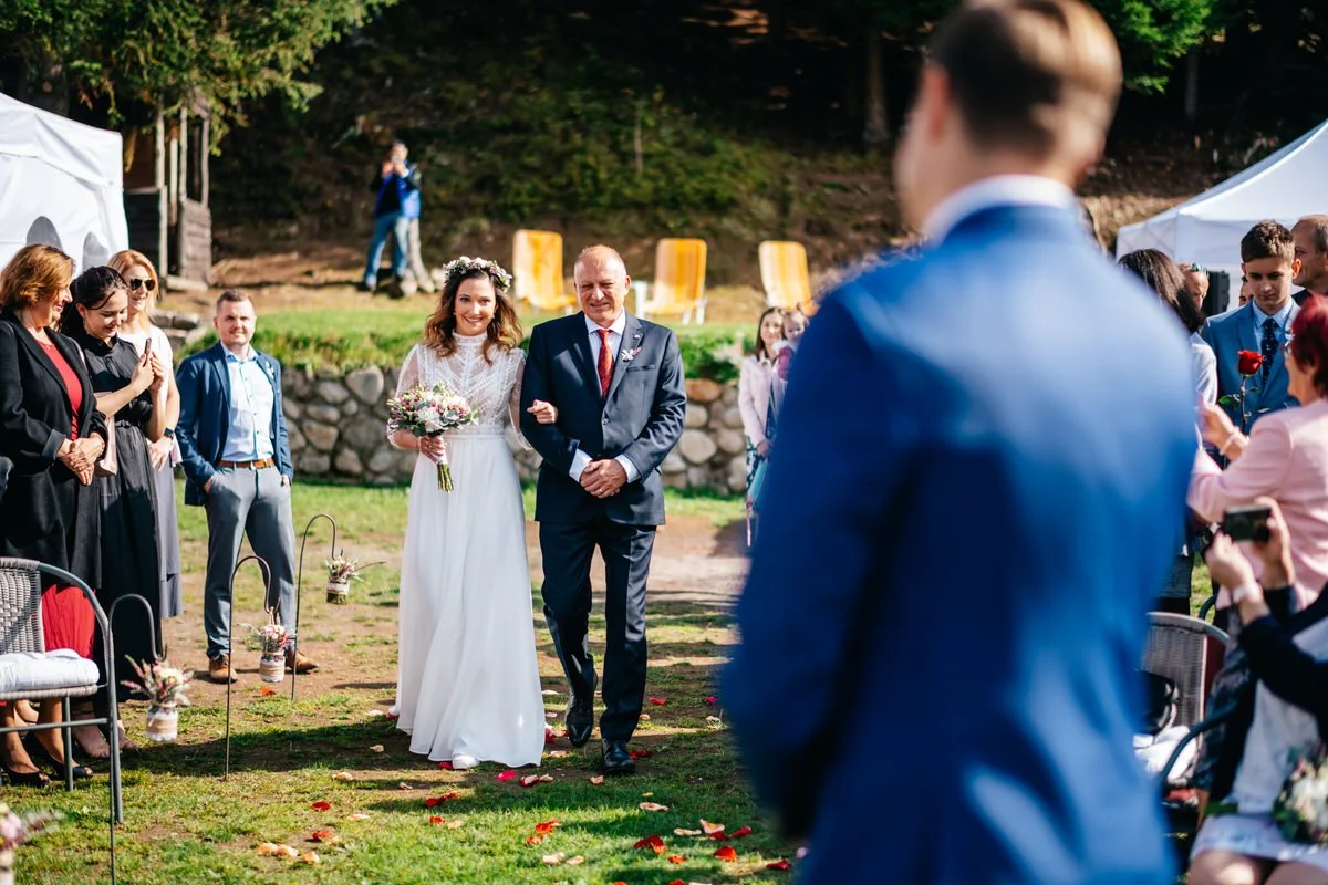 svatba-spindl-wedding-nahorach-hory-krkonose-spindleruvmlyn-horalka-priroda-hory-v-lese-033.jpg