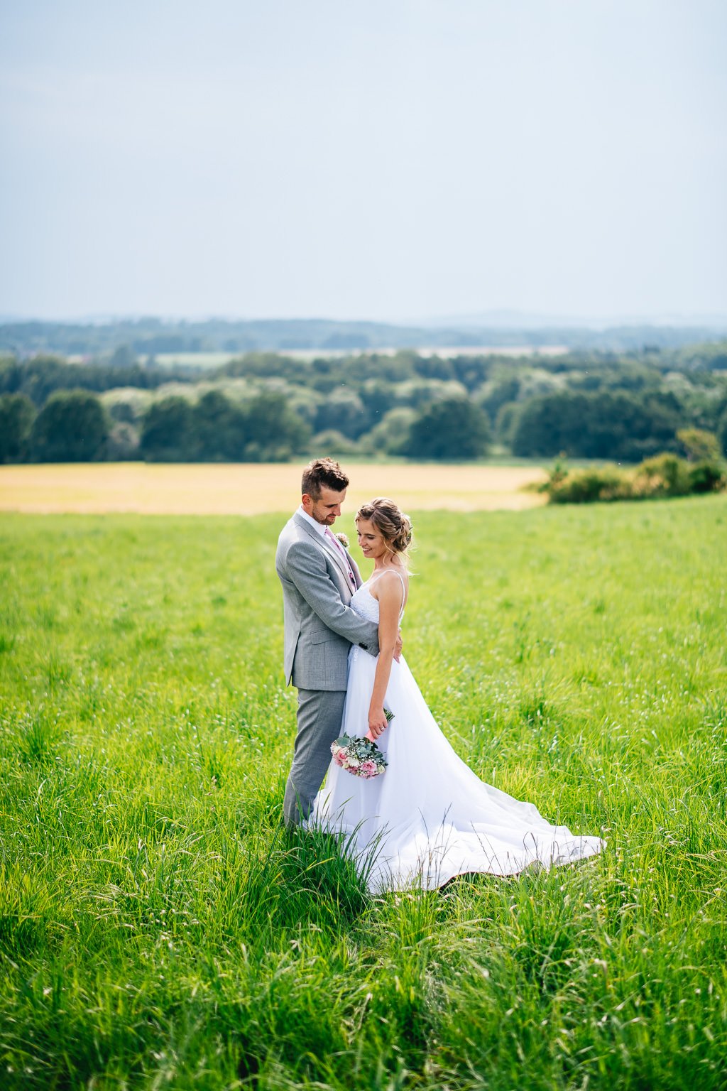 equitana-svatba-zahrobi-fotograf-wedding-patrikhacha-088.jpg