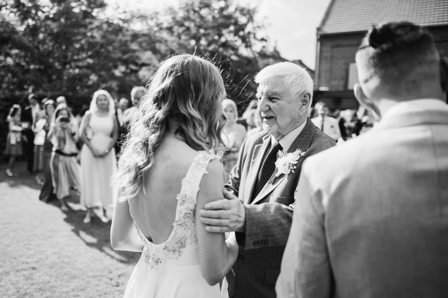 dvur-hoffmeister-svatba-fotograf-wedding-prague-photographer-summer-vibe-patrickhacha-srpen-2020-boho-36.jpg