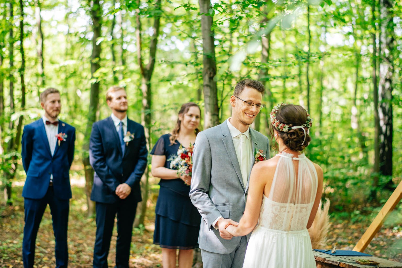 svatba-praha-stodola-holyne-2022-fotograf-patrickhacha-prague-wedding44.jpg