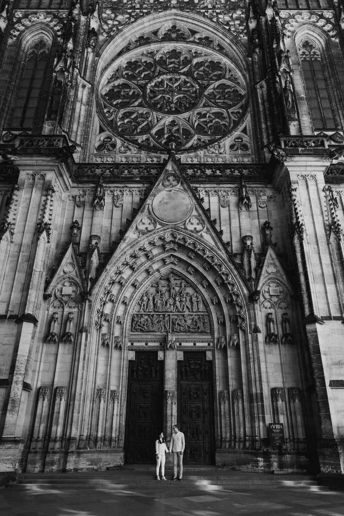 Prague-couple-shooting-old-prague-nikon-predsvatebni-foceni-fotograf-photographer-patrickhacha6.jpg