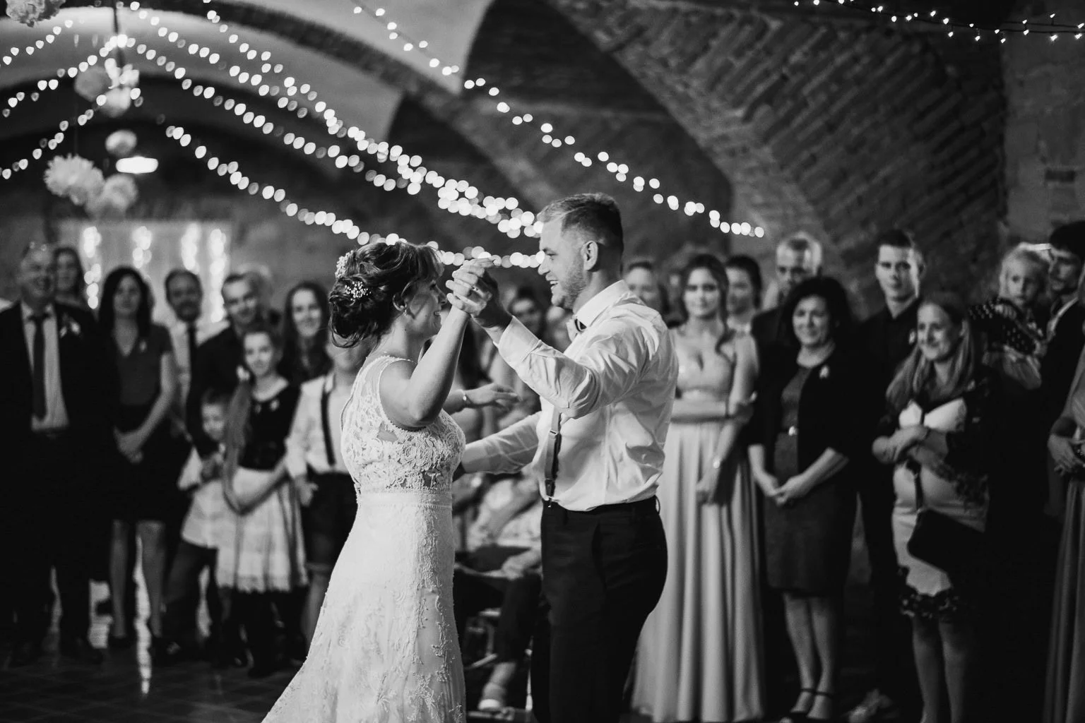 dvur-gigant-svatba-zaluzi-fotograf-wedding-patrikhacha-photographer-142.jpg